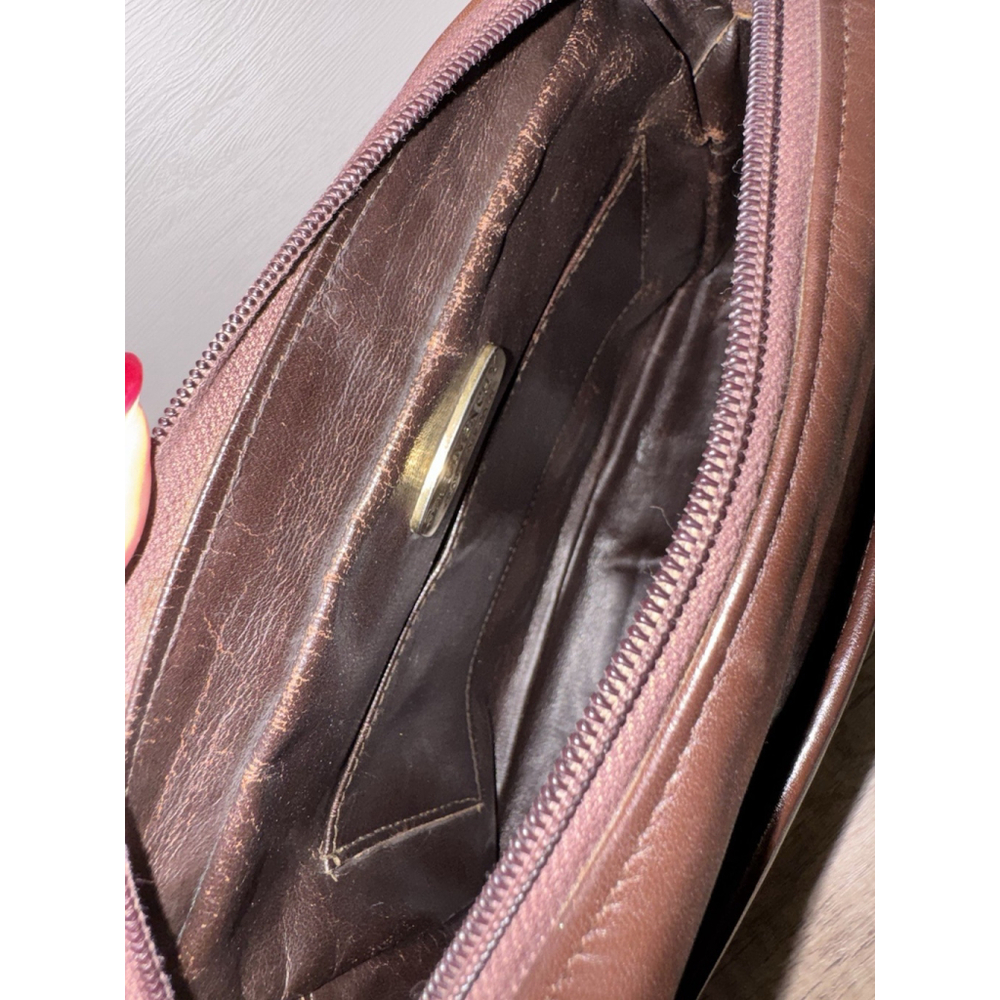 Vintage Givenchy Brown Leather 4G Logo Shoulder Bag Spain Quiet Luxury Classic - Picture 16 of 16
